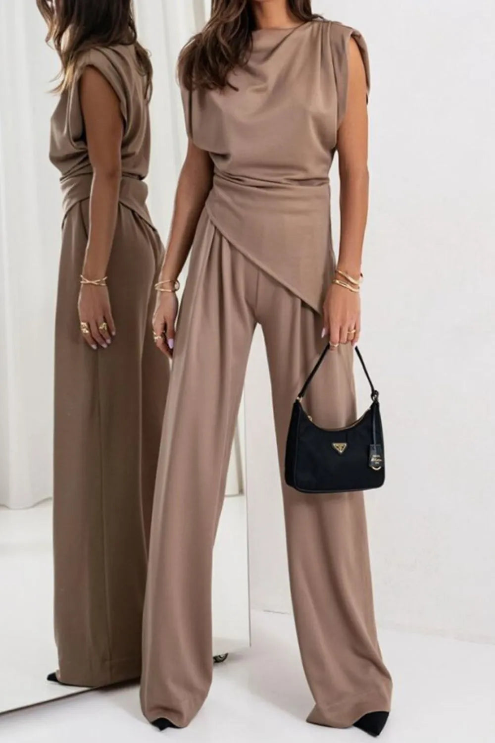 Conjunto Asimétrico con Estilo y Comodidad - EthikStyle
