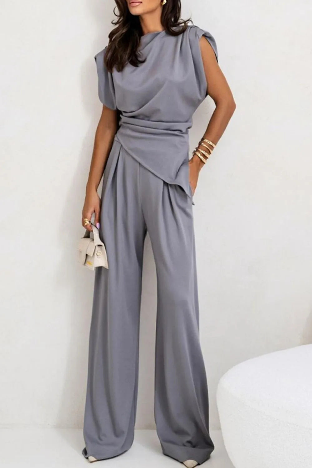 Conjunto Asimétrico con Estilo y Comodidad - EthikStyle
