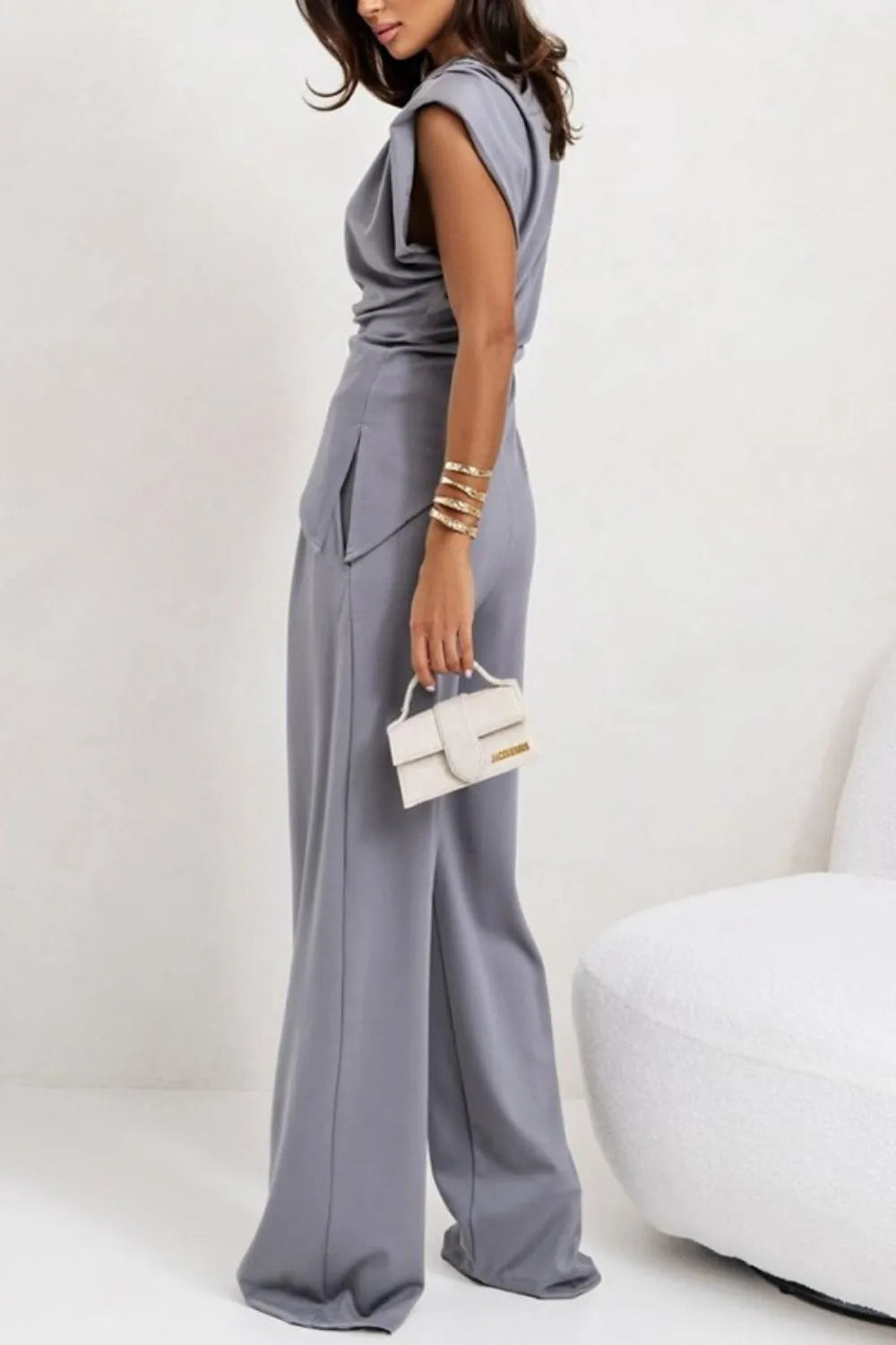 Conjunto Asimétrico con Estilo y Comodidad - EthikStyle